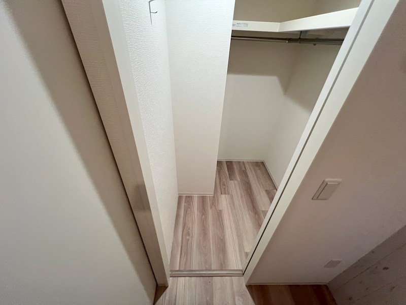 セレニテ神戸駅前アリエ 収納