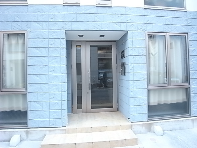 アメニティK エントランス