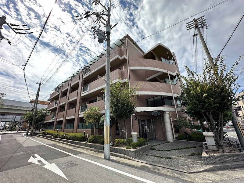 セレナ東甲子園 外観