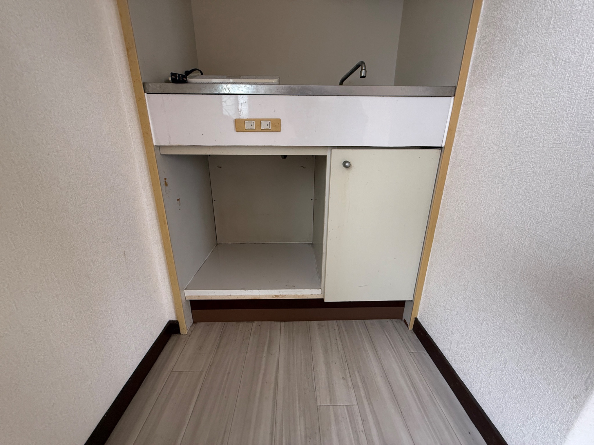 兵庫県西宮市今津曙町 収納