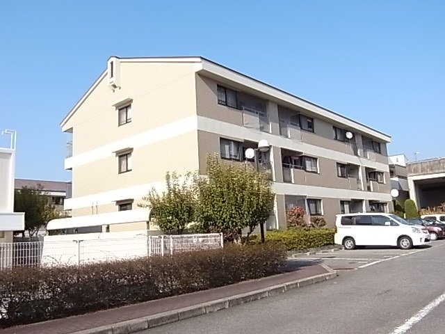 コーポ大津和 駐車場