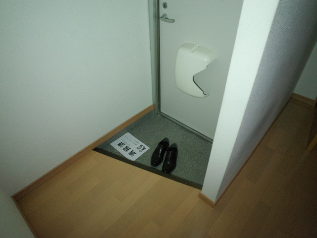 小林マンション 玄関