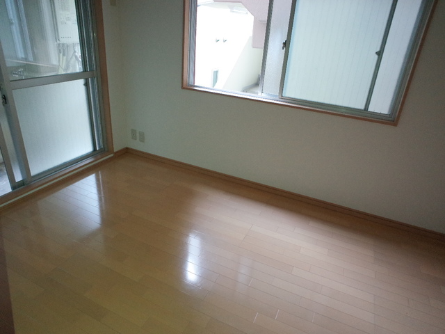 小林マンション ベッドルーム