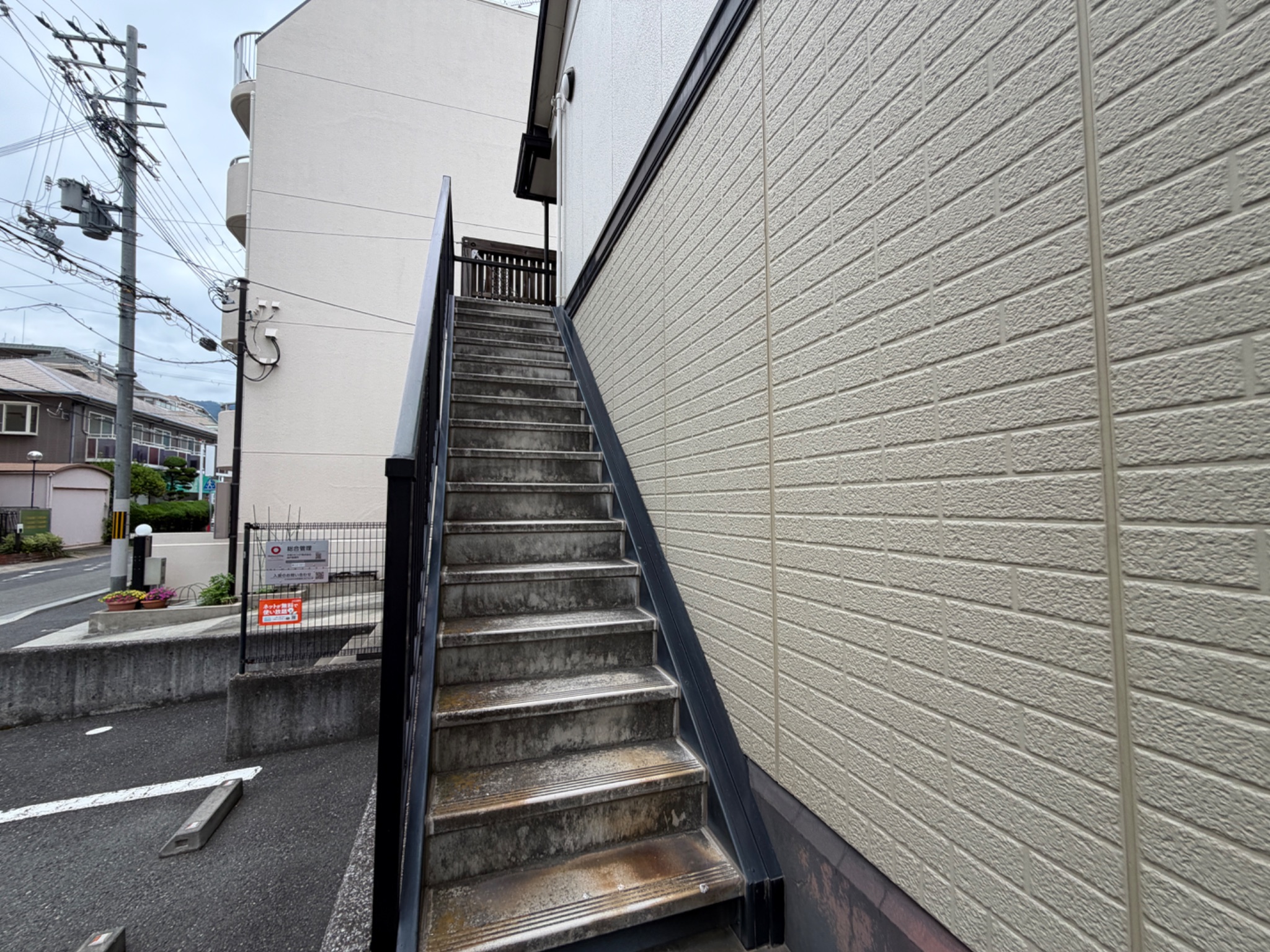 ドルフ御影 エントランス