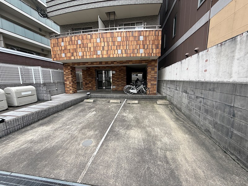 グラーツィア東灘 エントランス