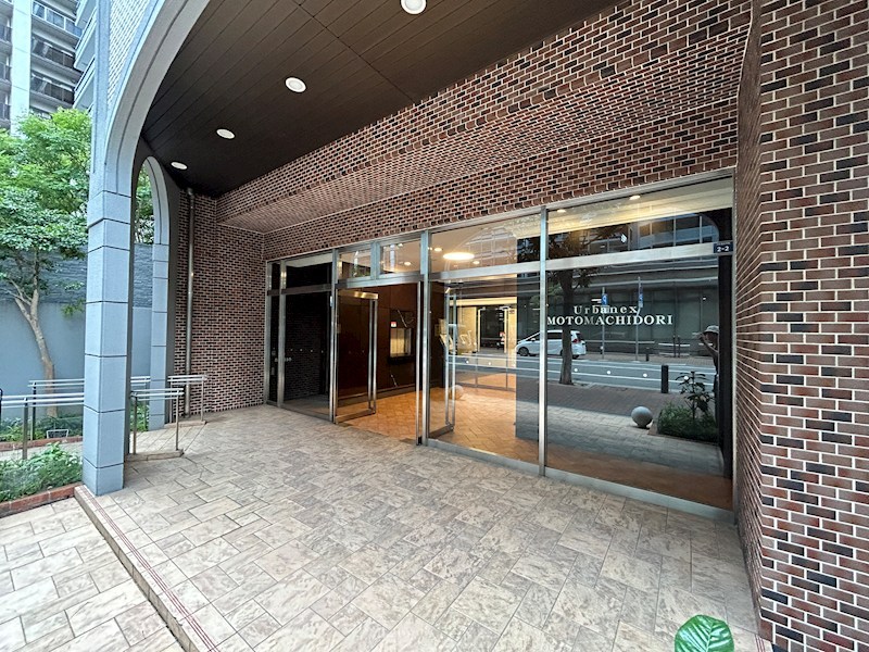 アーバネックス元町通 エントランス