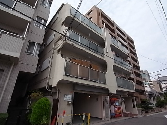 シャルマン花隈 外観