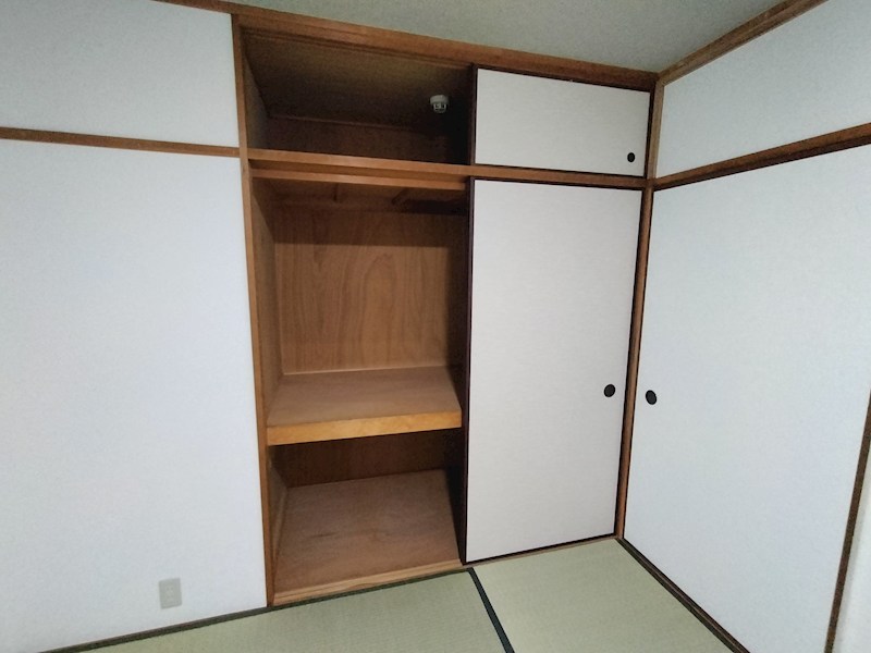 パレ武庫川パート2 収納