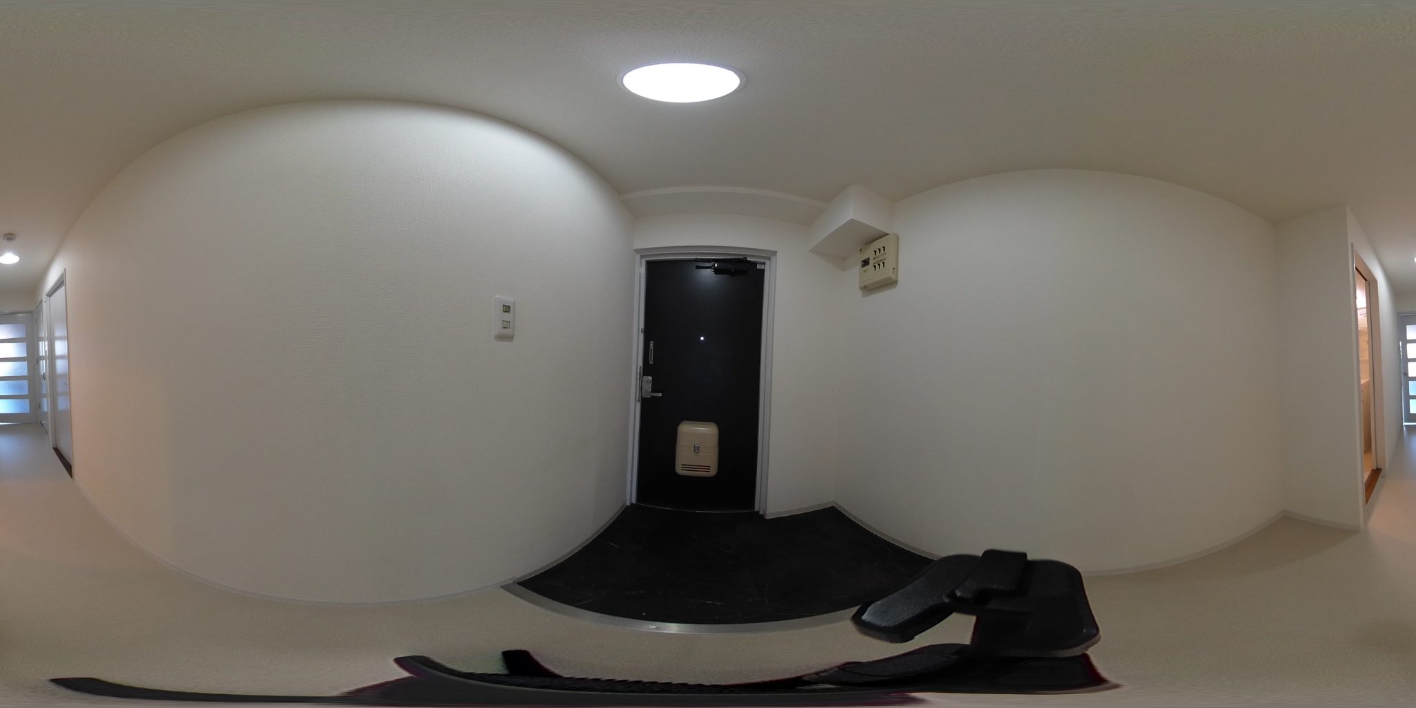 Aurora Court武庫之荘 玄関