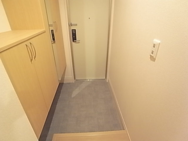 EVISTAGE甲子園 玄関