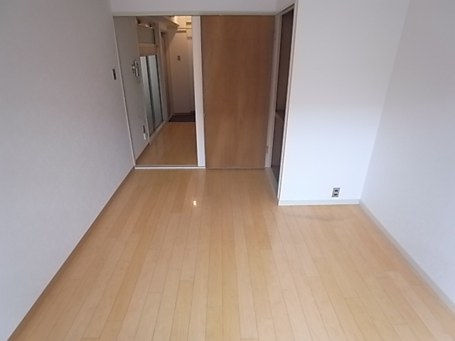 メゾン笠屋町 リビング