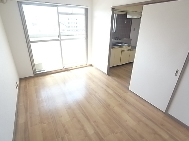 メゾン笠屋町 ベッドルーム