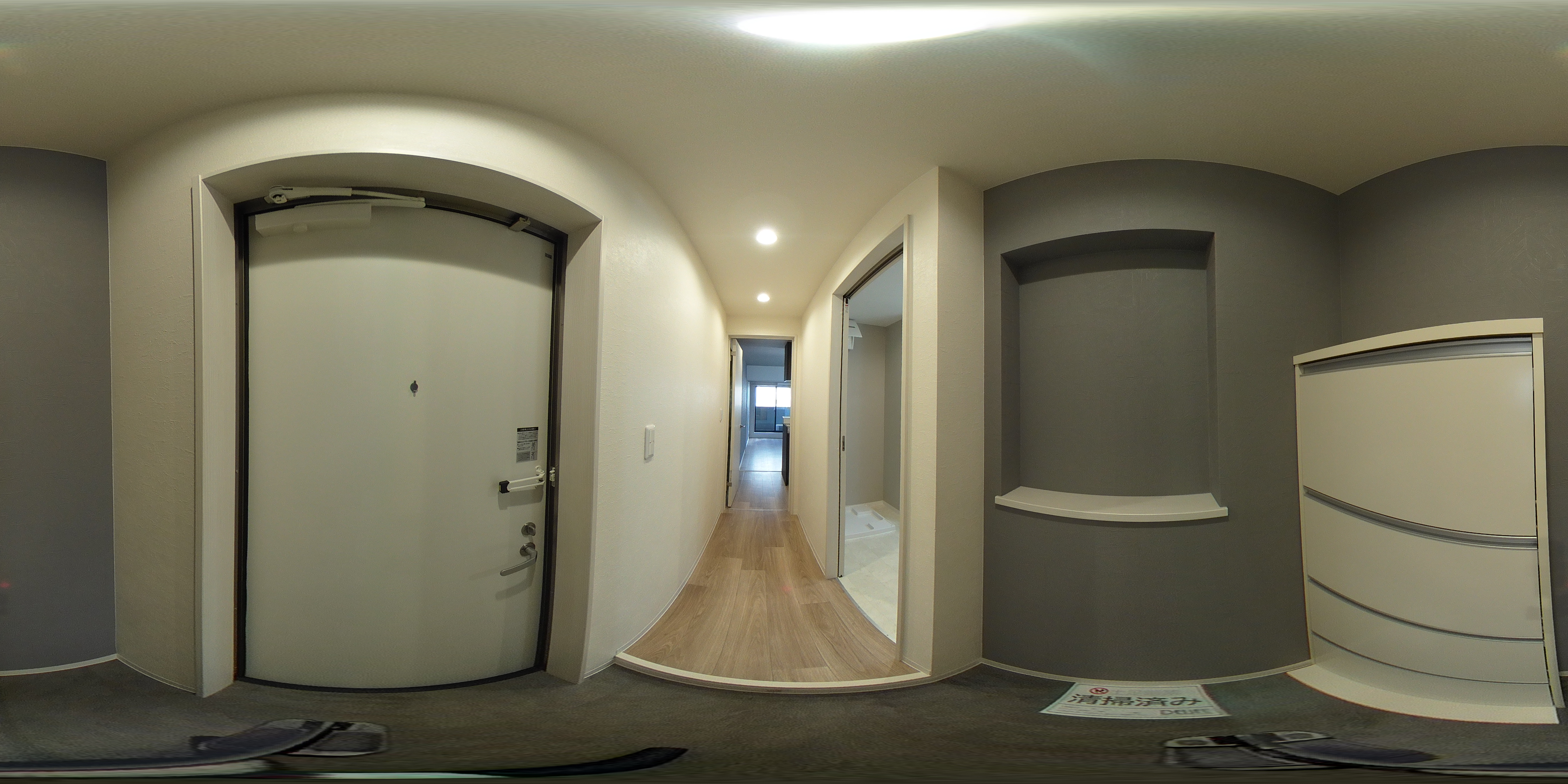 シャトー・ノアール西芦屋 玄関