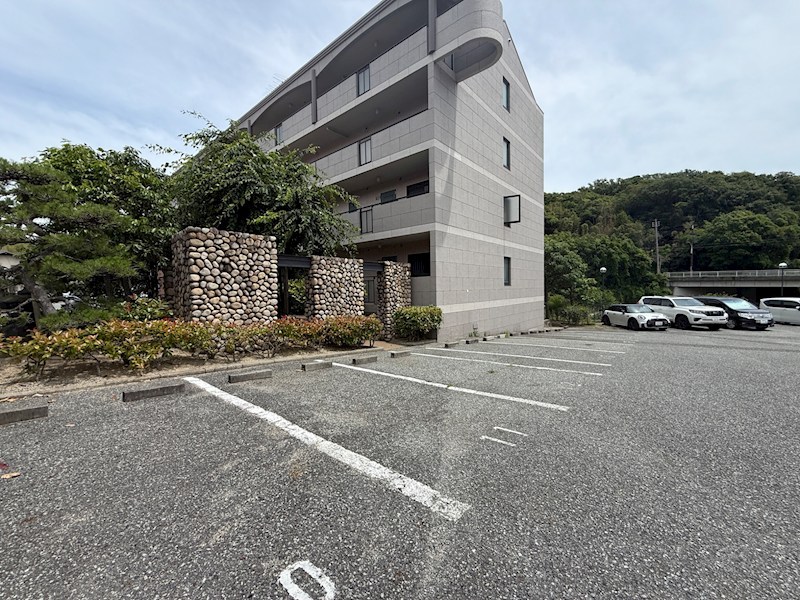 アドモリモト下畑 駐車場