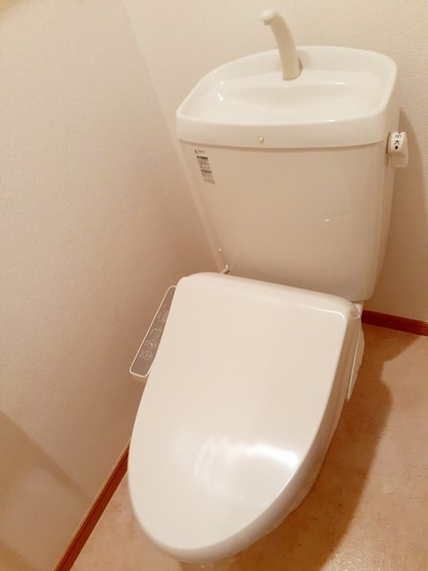 兵庫県神戸市垂水区西舞子３丁目 トイレ