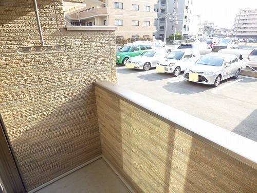 ソーシャル コート ベランダ