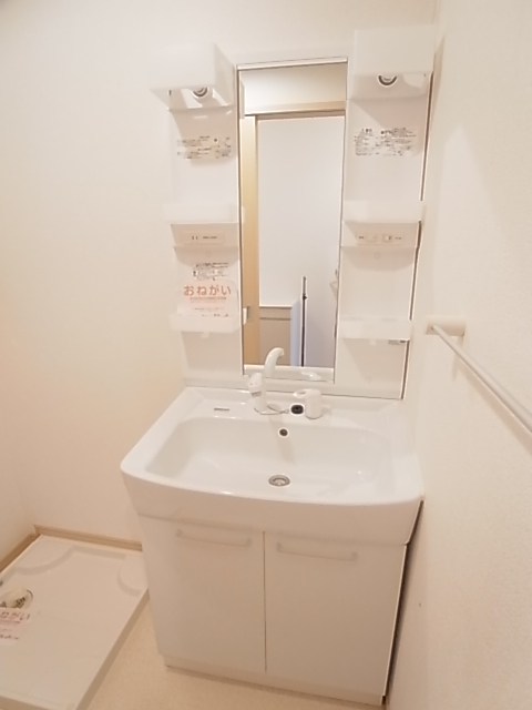 兵庫県神戸市垂水区東垂水１丁目 洗面所