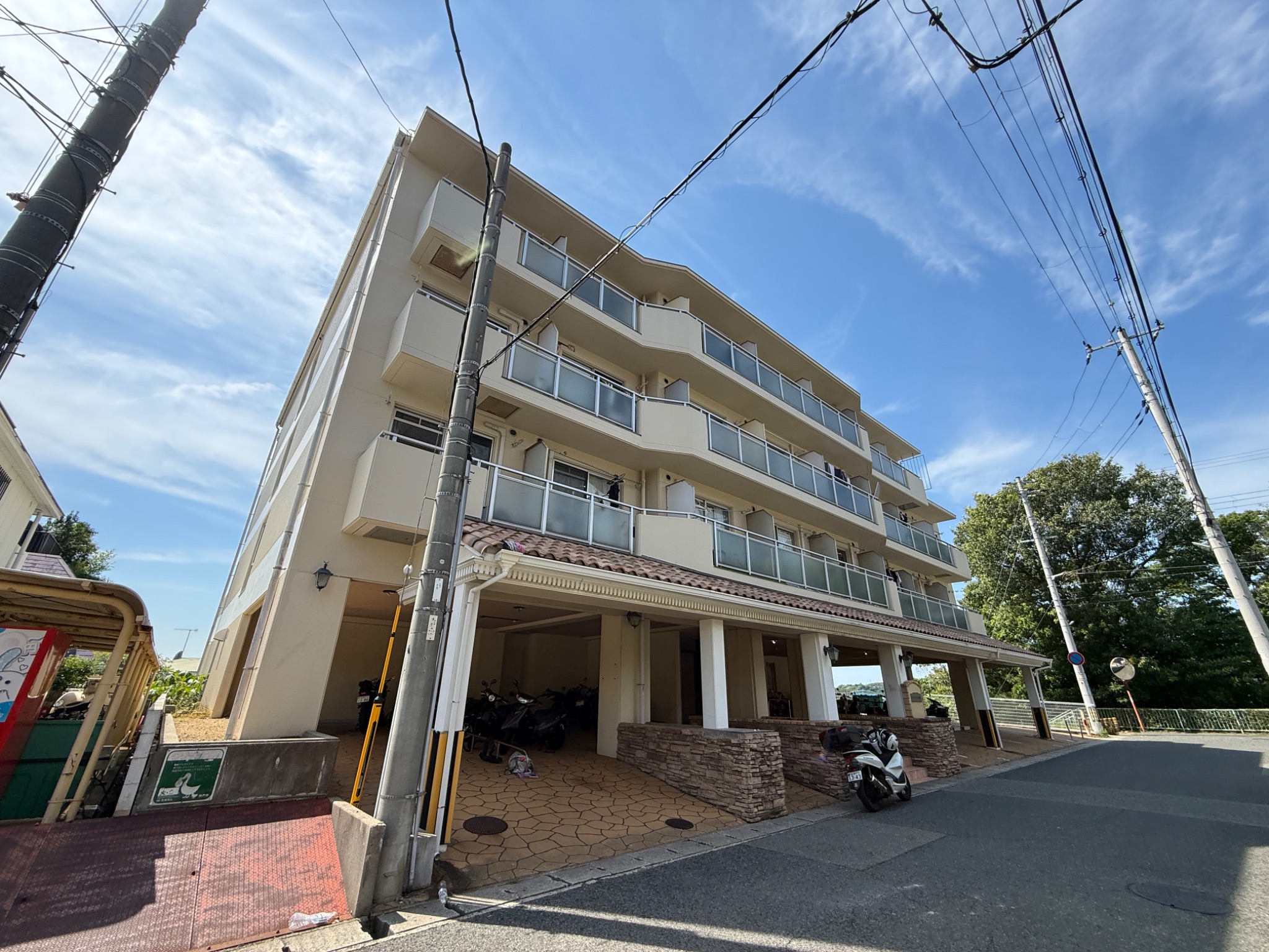グッドライフ大津和1 外観