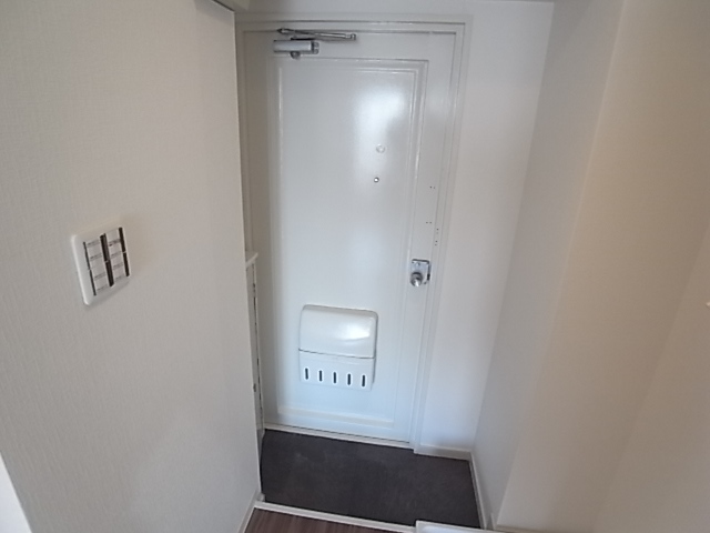 ルナメゾン芦屋 玄関