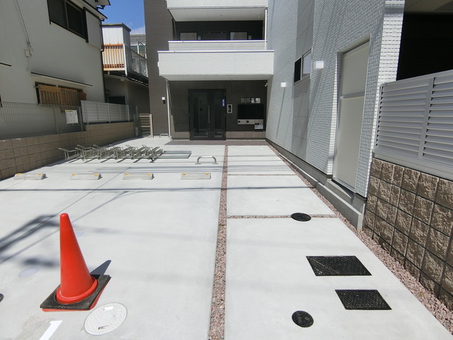ワコーレヴィータ垂水坂上4丁目 エントランス