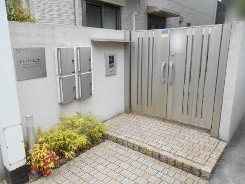 シャローム北口 エントランス