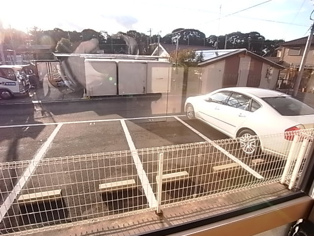メゾン・ド・モンテノール 駐車場