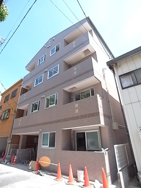 兵庫県神戸市兵庫区大開通６丁目 エントランス