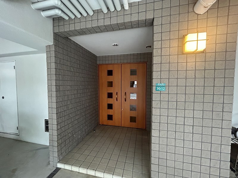 兵庫県芦屋市東山町 エントランス