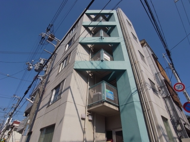 リーベ三宮 外観