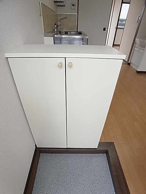 塩屋ヴィレッジ 玄関