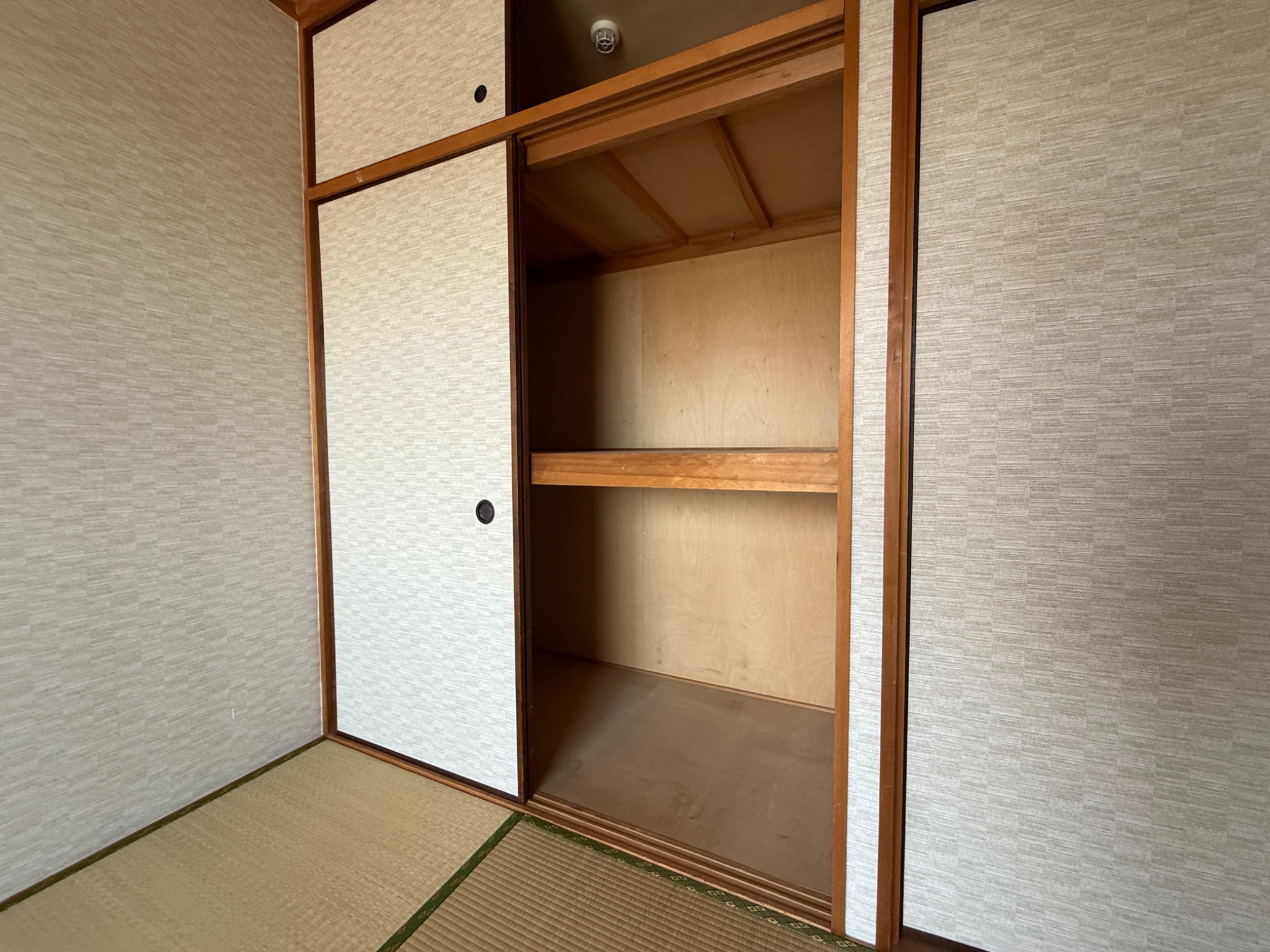 アングラーダム 収納