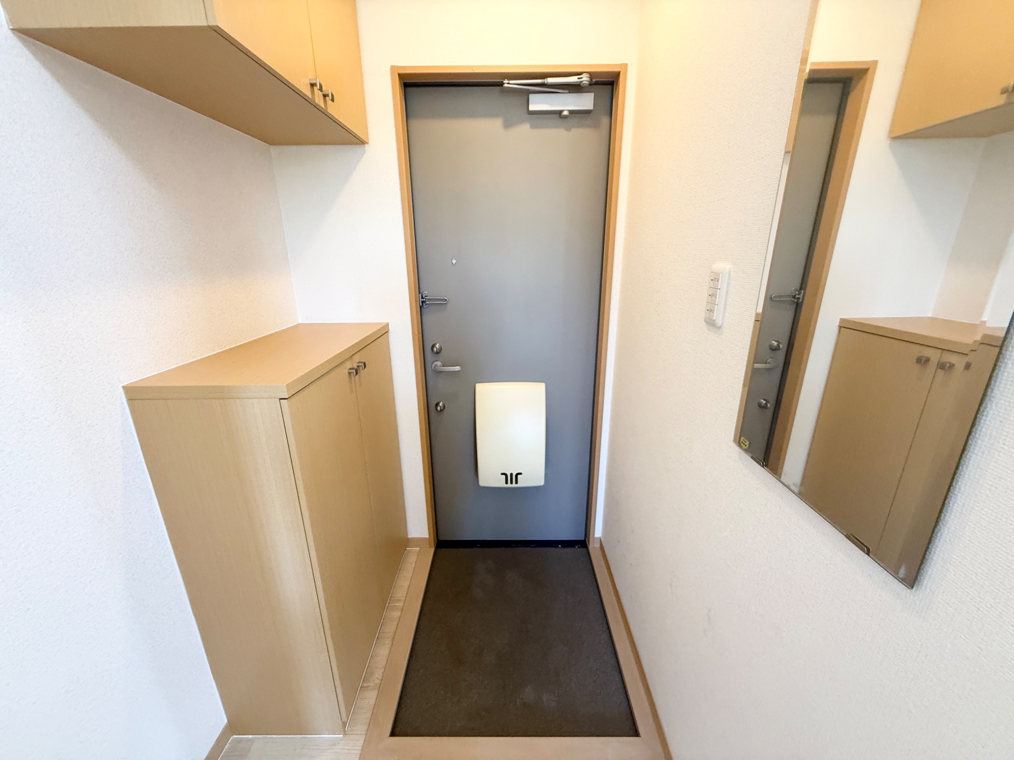兵庫県尼崎市次屋１丁目 玄関