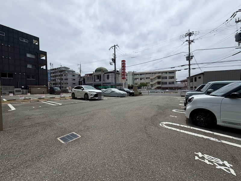 ヴィダ・アルボレス 駐車場