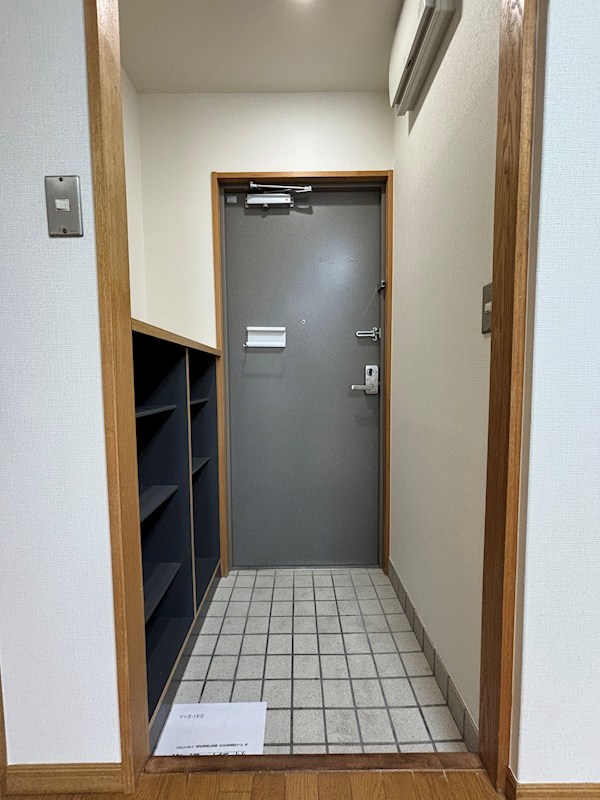 グランツ御影 玄関
