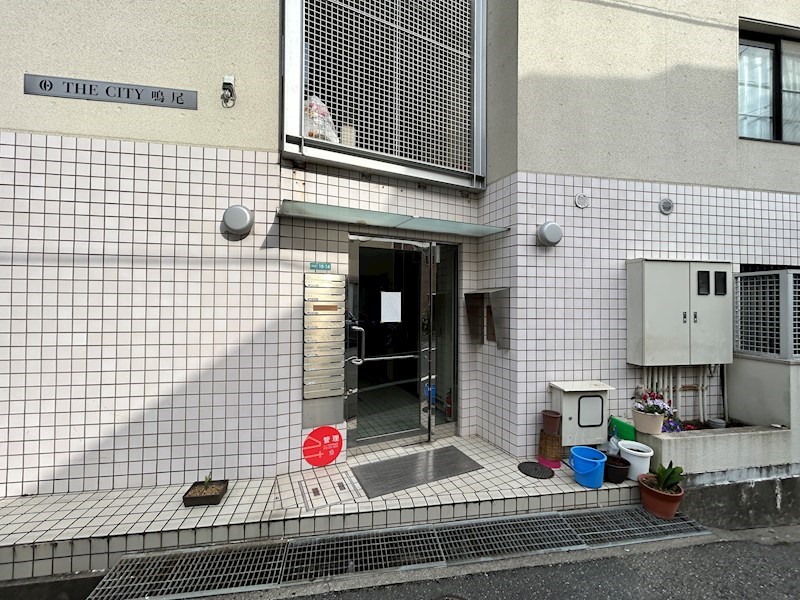 THE CITY 鳴尾 エントランス