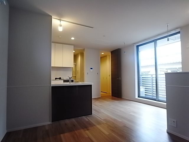 兵庫県西宮市笠屋町 リビング