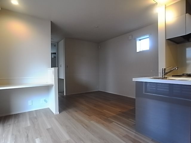 兵庫県西宮市笠屋町 リビング