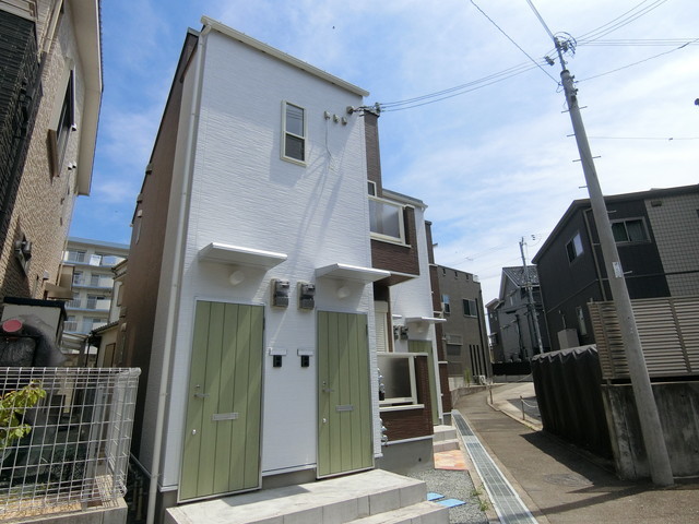 エターナルシー大観町 エントランス