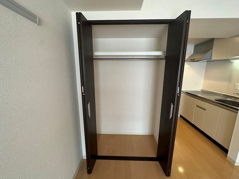 エル・セレーノ石屋川 収納