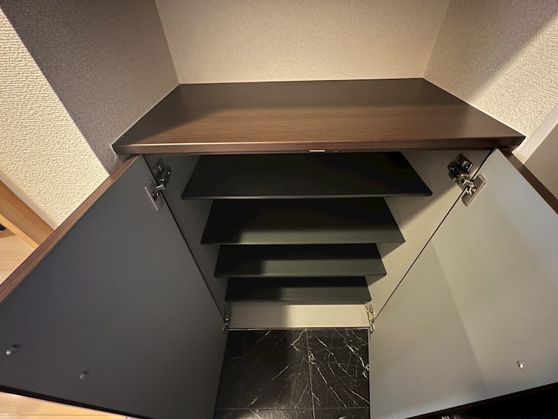 エル・セレーノ石屋川 玄関