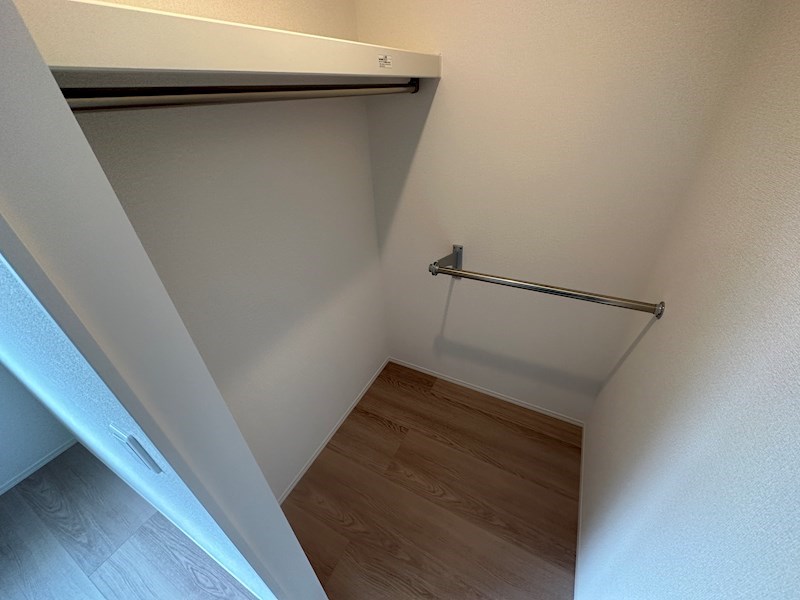 エレナ本山 その他