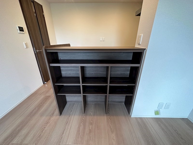 エレナ本山 その他