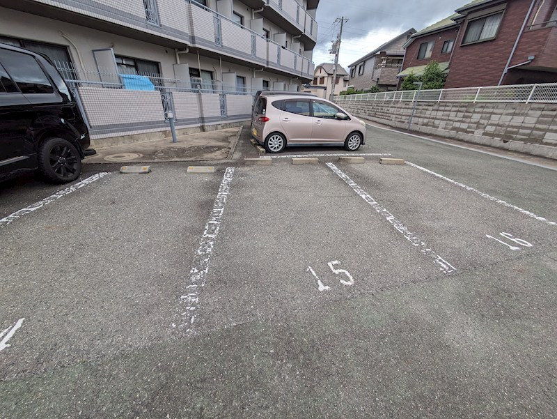 イトーミ･グランデ 駐車場