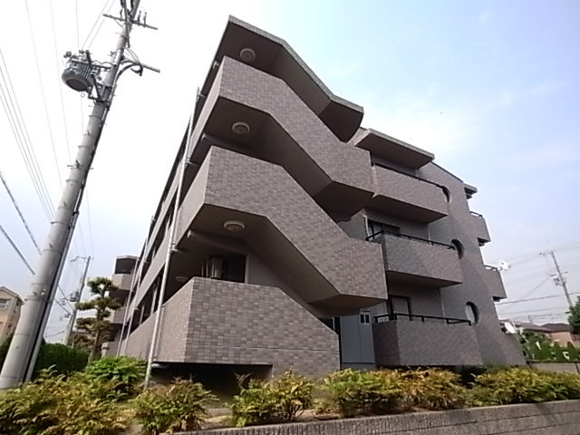マウンティン・ツー 外観