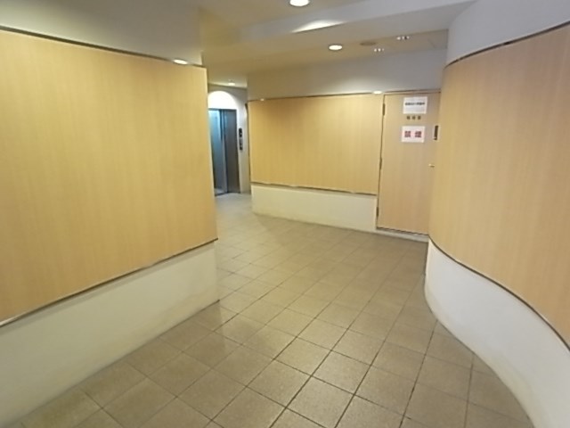 エステムコート新神戸エリタージュ ロビー