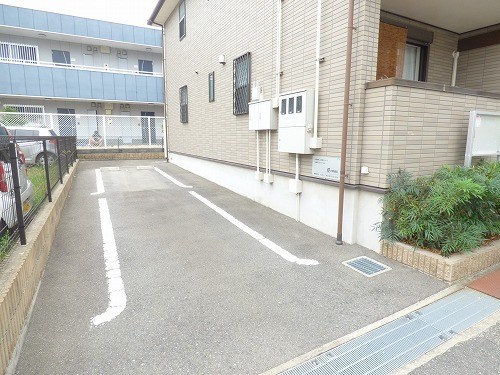 カレット カーサ 駐車場
