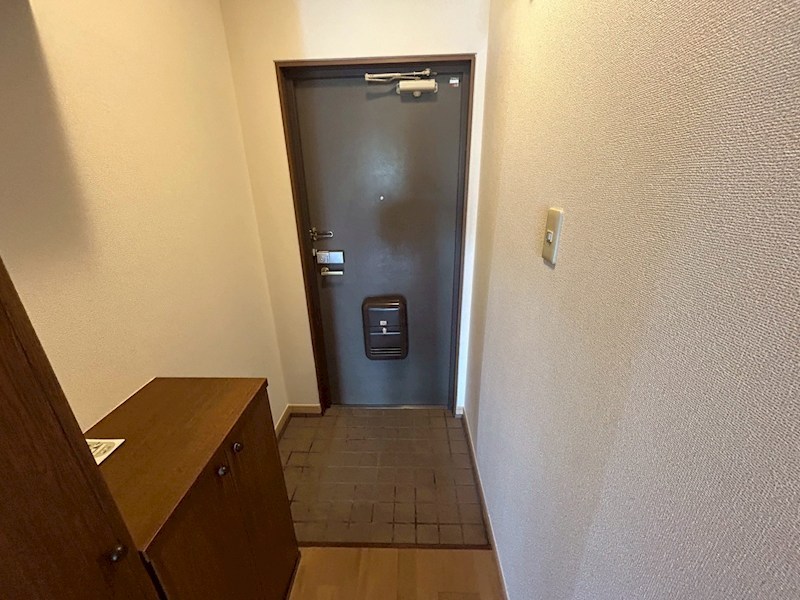 ささお弐番館 玄関