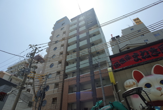 BACCHUS神戸WEST 外観