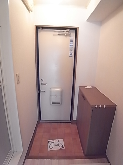 セジュール西宮今津 玄関