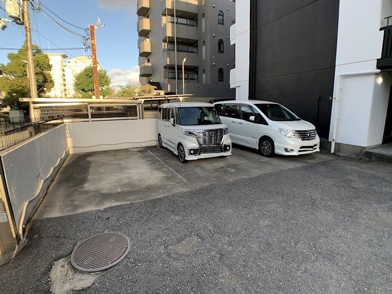 メゾン大和5号館 駐車場